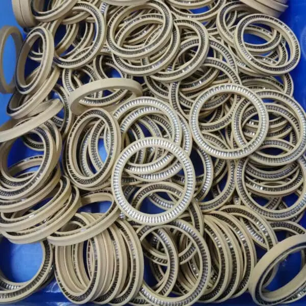 ​Wear Resistance of PEEK Rings in High-Pressure Dynamic Seals: A Practical Engineering Guide